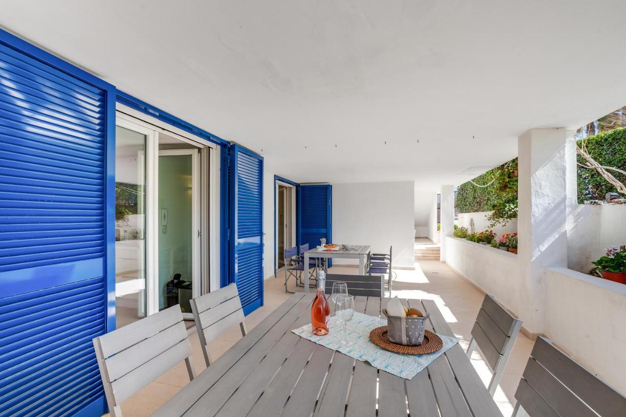 Casalmare Apartments One Step From The Sea Мола ди Бари Екстериор снимка