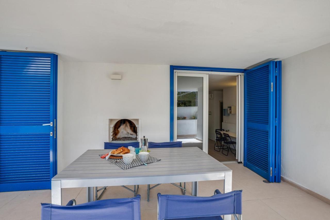Casalmare Apartments One Step From The Sea Мола ди Бари Екстериор снимка